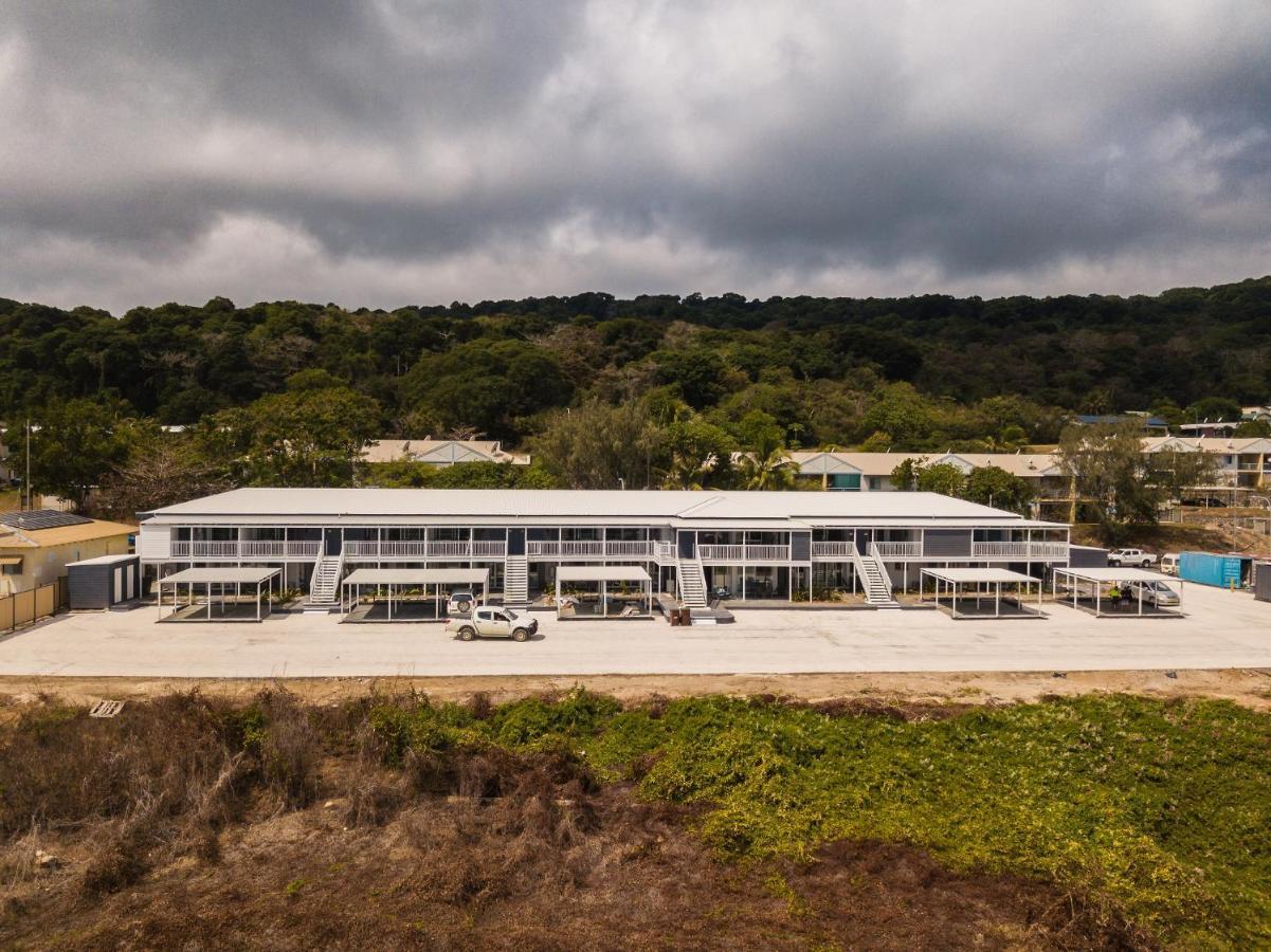 Christmas Island Apartments Flying Fish Cove Exteriör bild